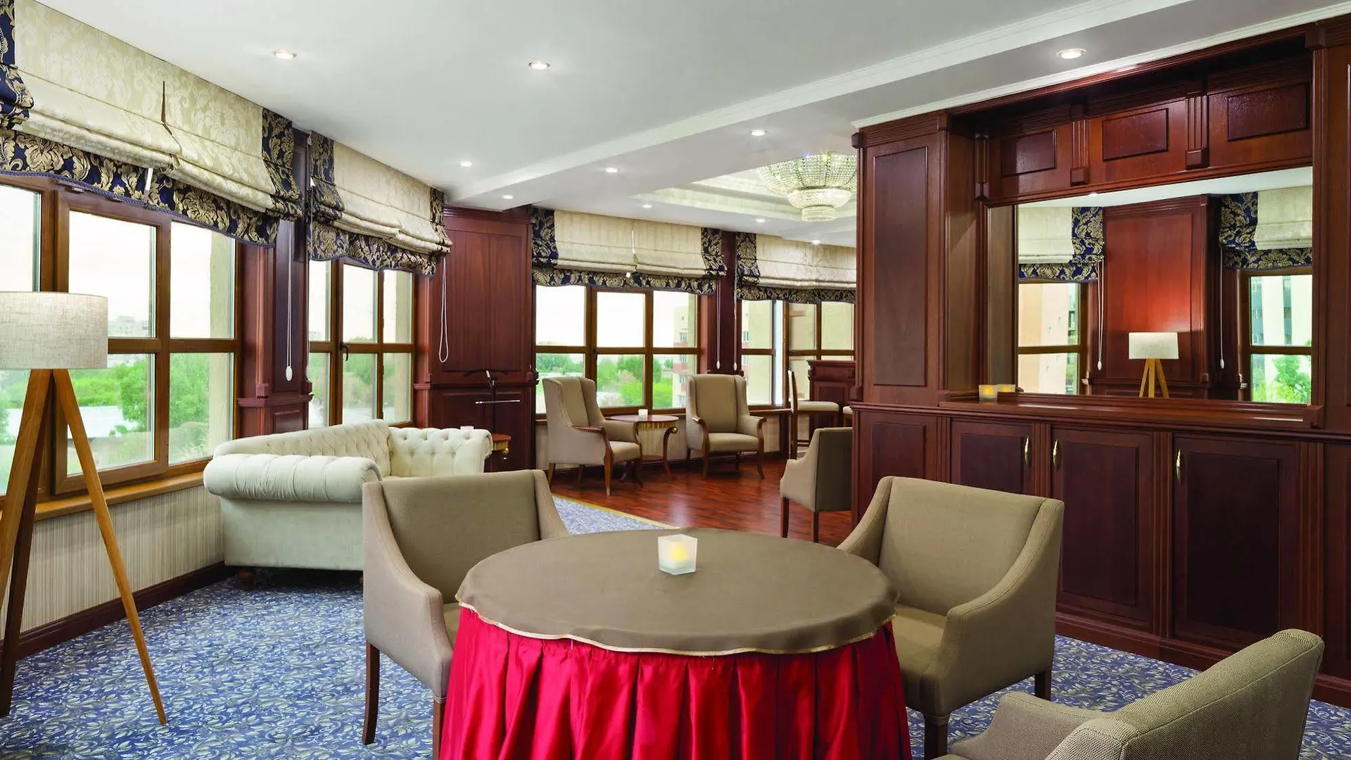 Hotel Ramada By Wyndham Almaty