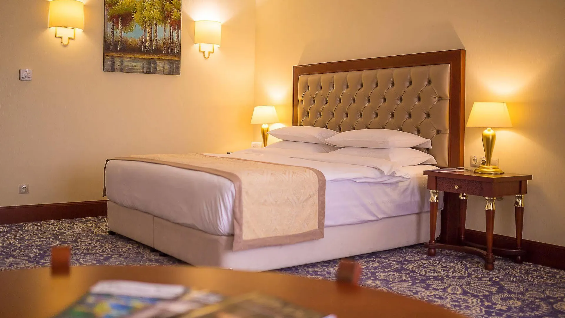 Hotel Ramada By Wyndham Almaty