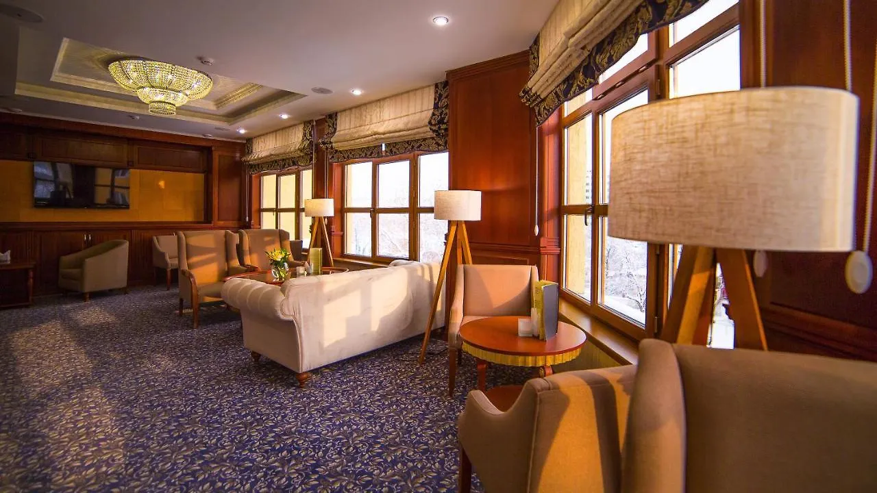 Hotel Ramada By Wyndham Almaty